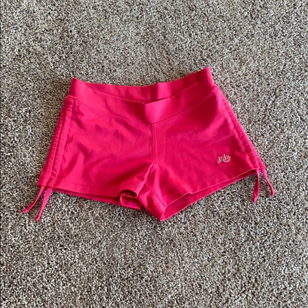 🆕 {Mika Yoga Wear} Drawstring Shorts